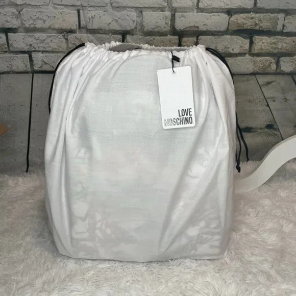 LOVE MOSCHINO White Graffiti Leather Backpack - Picture 4 of 15